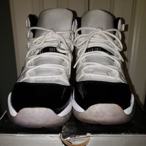 Air Jordan Concord 11 Black White 3.5Y